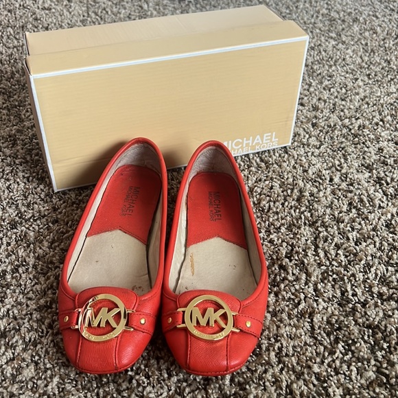 Michael Kors Fulton Mocs - Picture 2 of 5